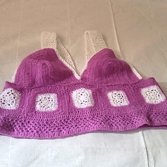 Crop top crochet Hand-made - Picture 1 of 4